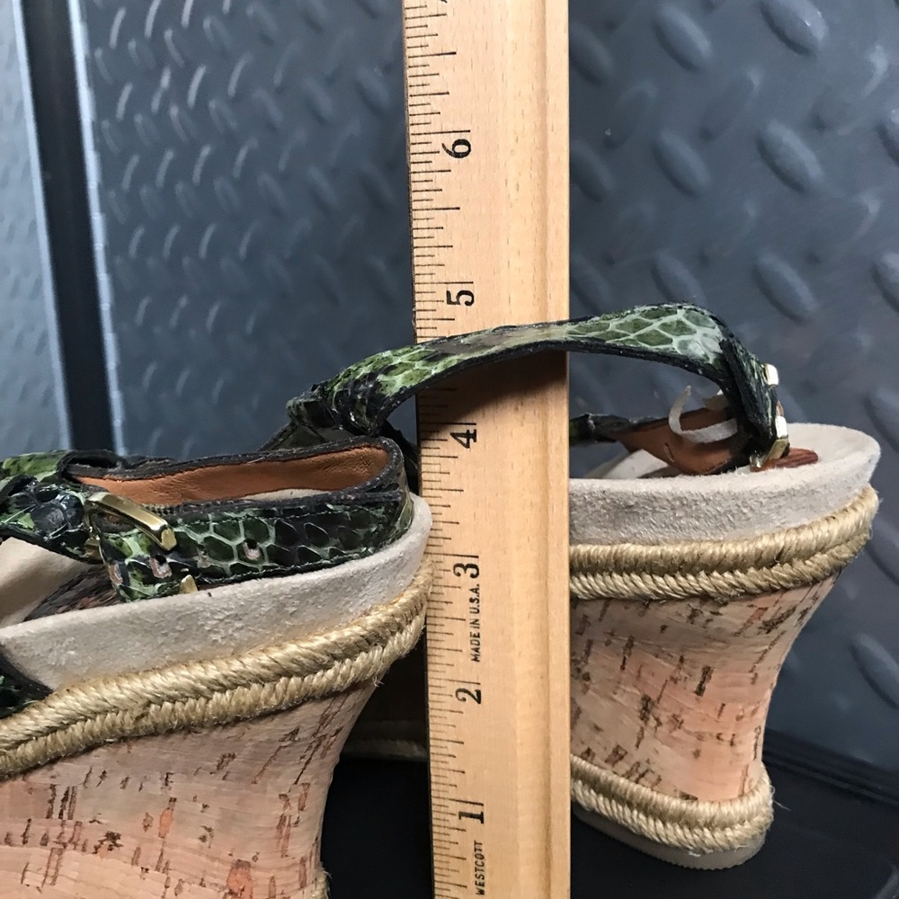 Earthies leather sandals 7.5. Great condition, worn a few times. Corsica green. - Picture 6 of 7